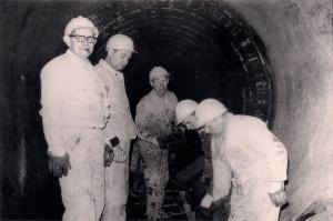 Udmuring af Karlstrup Cementfabriks ovn ca. 1962