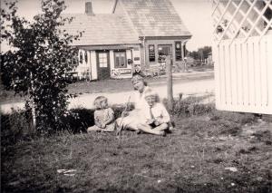 Købmand N.Th. Carlsen, Solrød Strandvej 84