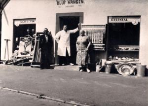 Oluf Hansens Købmandsforretning, Solrød Strandvej 98 - 1947